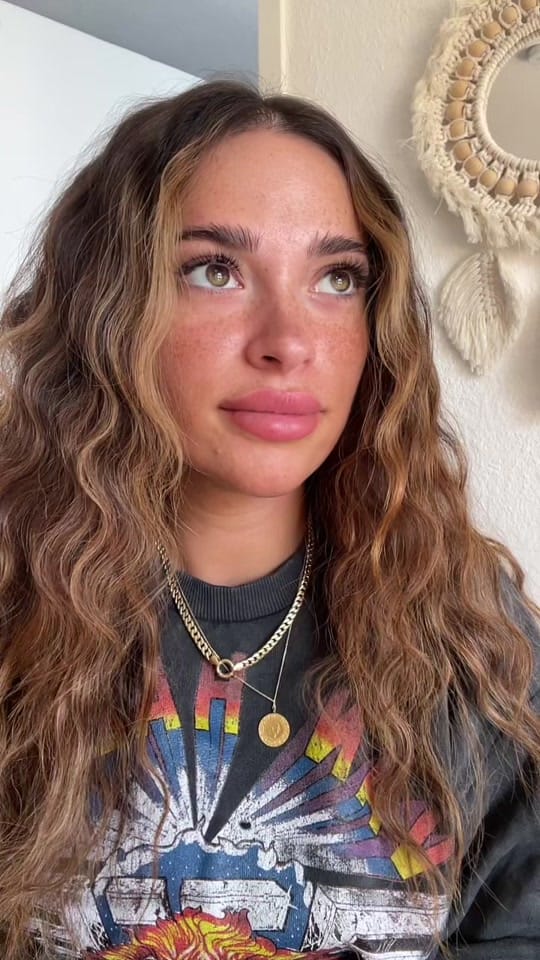 Post 4 by 𝐆𝐚𝐦𝐳𝐞 𝐌𝐞𝐥𝐢𝐬𝐚 🤍 on TikTok (video)