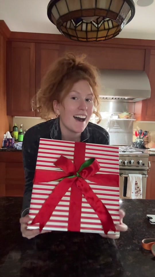 Post 1 by Sophia Blake on TikTok (video)