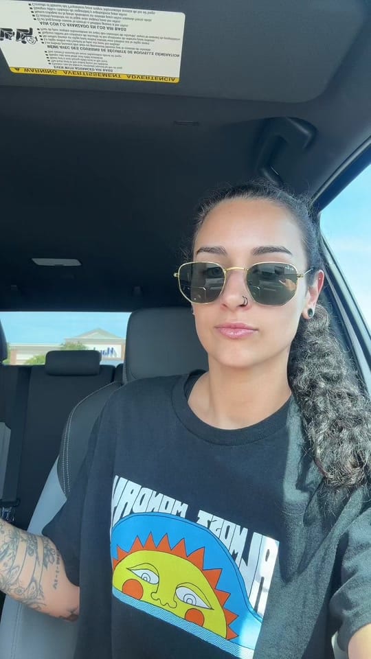 Post 1 by facebybarbs on TikTok (video)