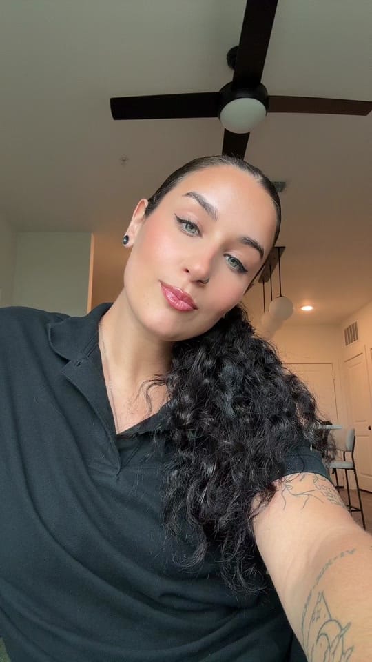 Post 4 by facebybarbs on TikTok (video)