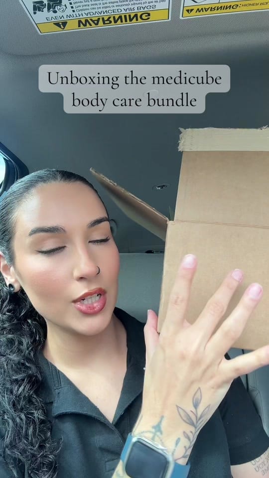 Post 8 by facebybarbs on TikTok (video)