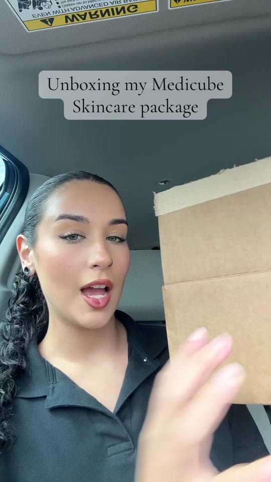 Post 9 by facebybarbs on TikTok (video)