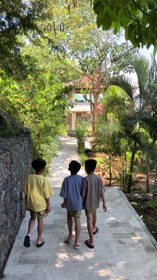 Post 7 by Mizela Lourensi on TikTok (video)