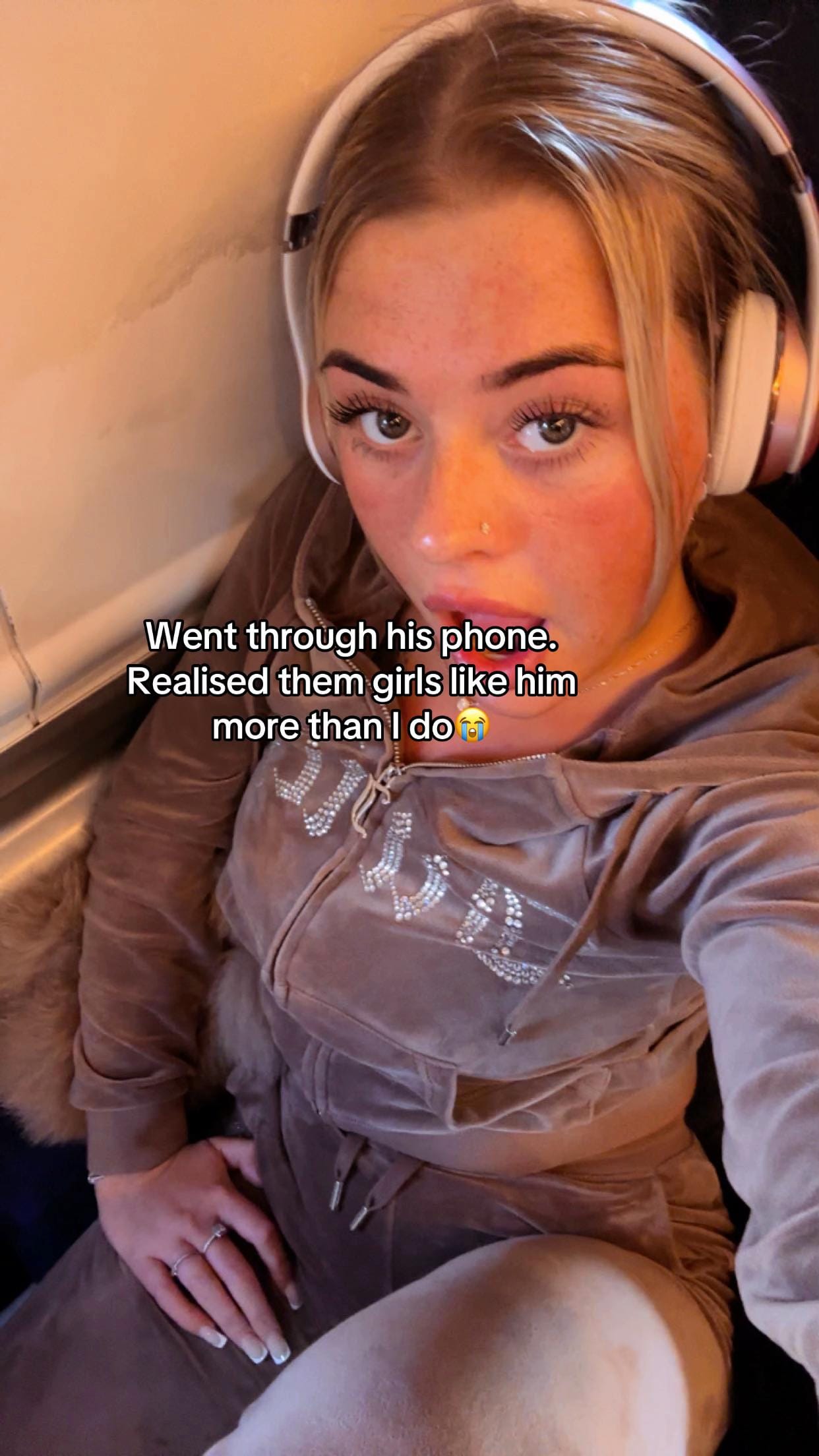 Post 3 by hollyswinburn on TikTok (video)