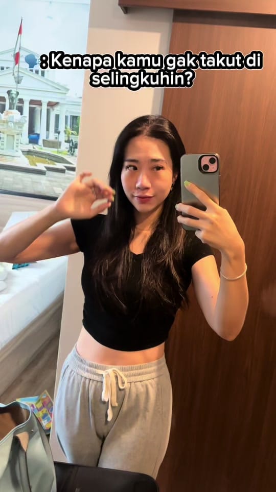 Post 4 by Vanessaegaa on TikTok (video)