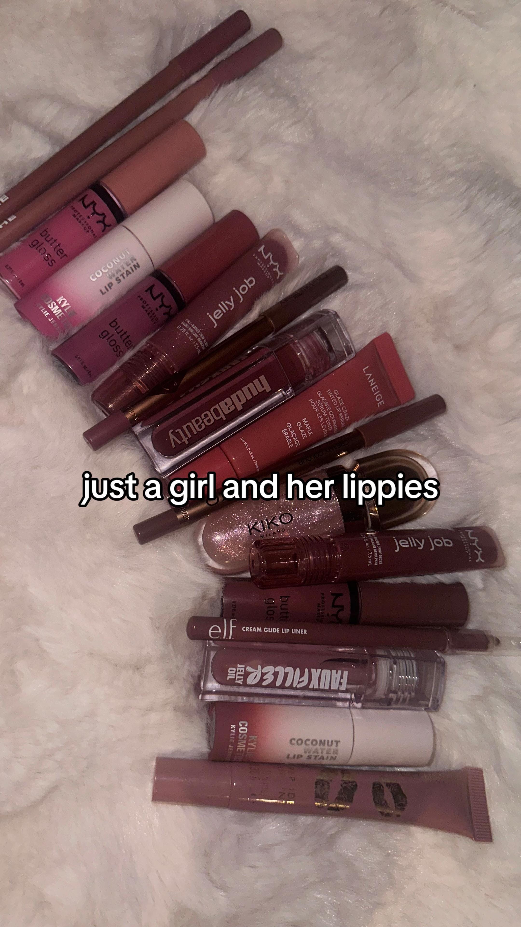 Post 3 by glambymareike on TikTok (video)