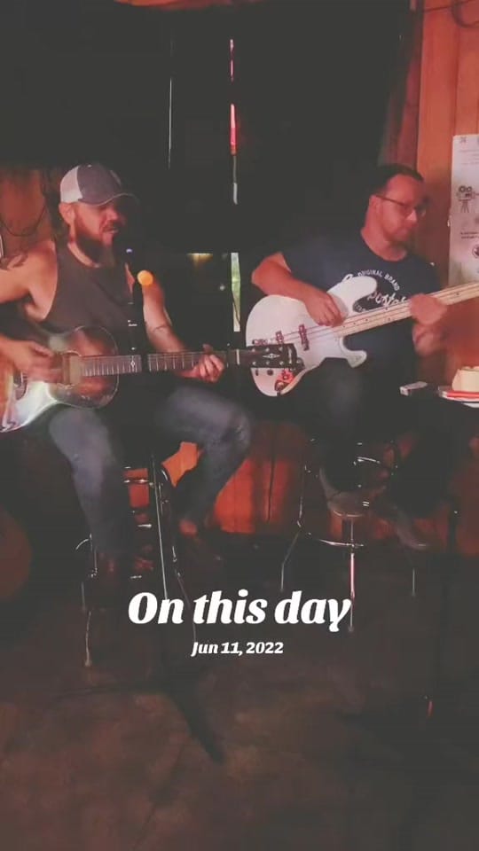 Post 4 by Jamie Crawford on TikTok (video)