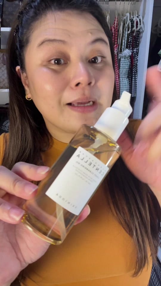 Post 2 by Lyka ⟡ on TikTok (video)