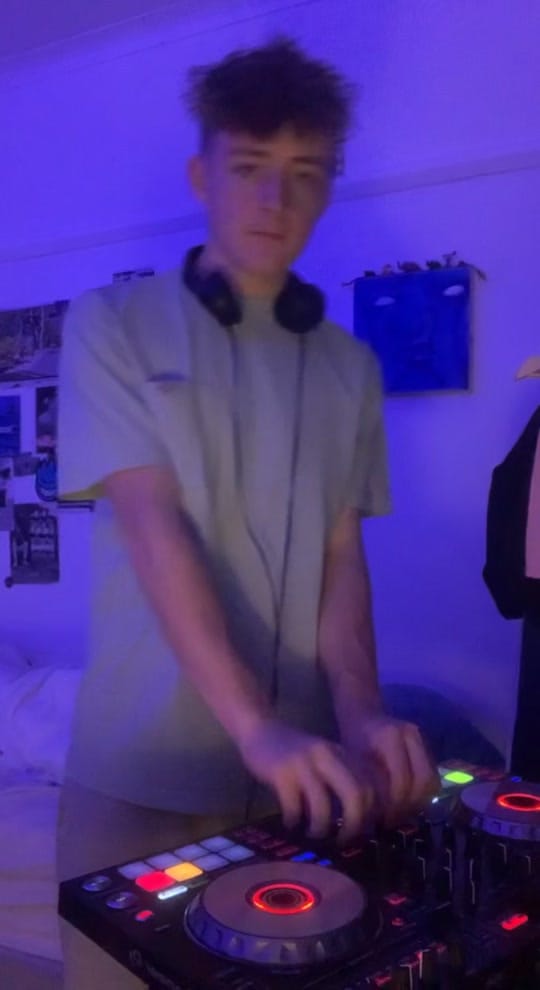 Post 9 by luke.the.dj on TikTok (video)