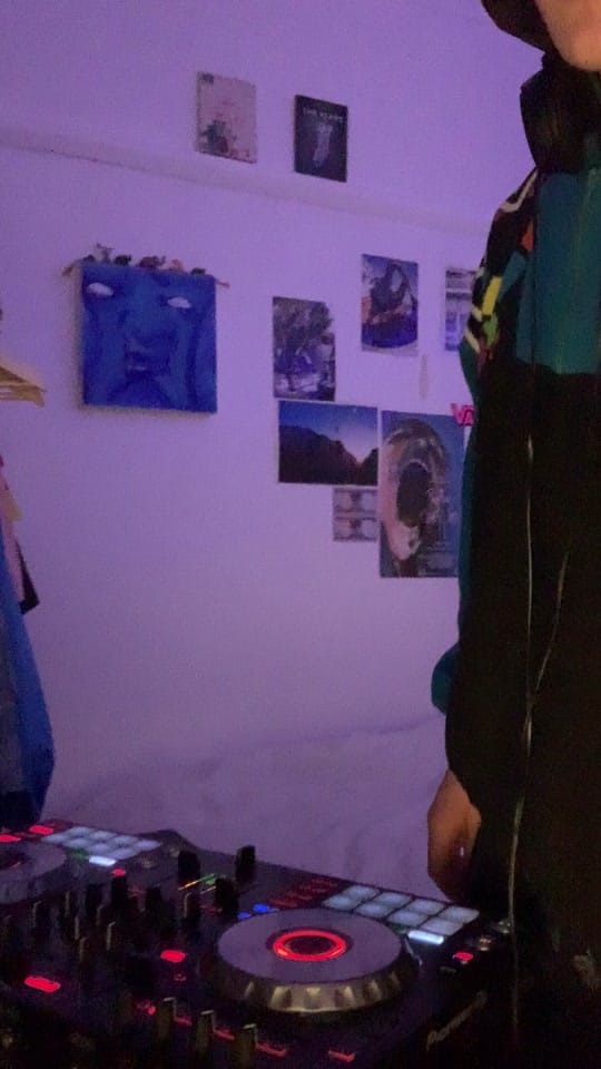Post 6 by luke.the.dj on TikTok (video)
