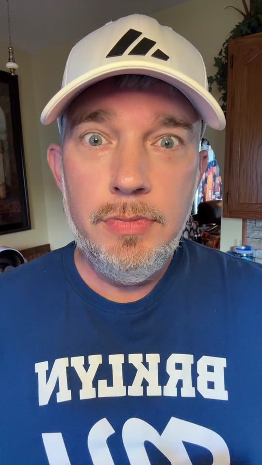 Post 3 by David☑️ on TikTok (video)