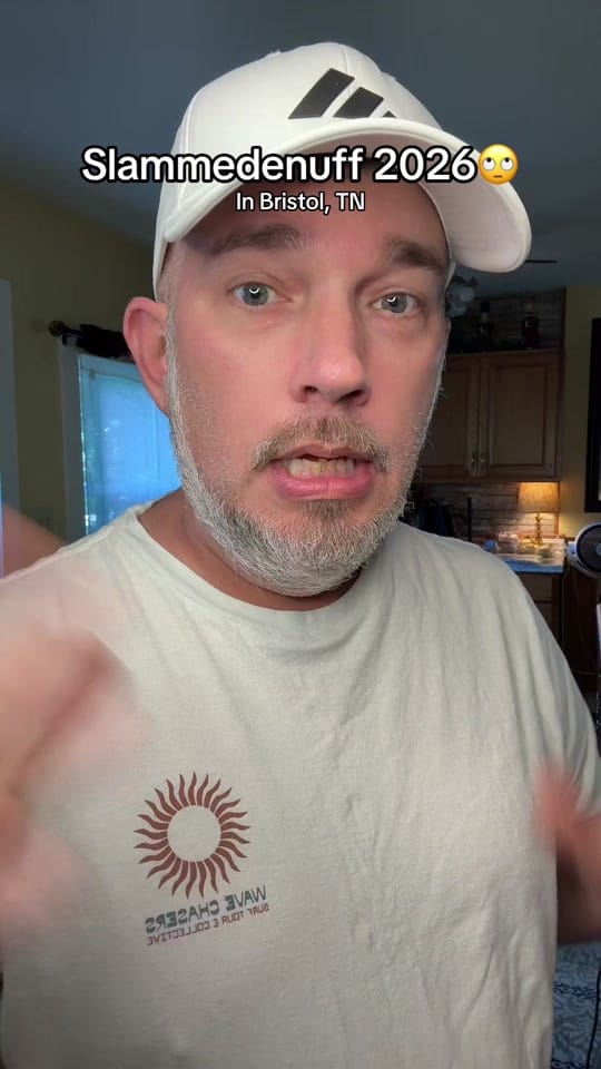 Post 8 by David☑️ on TikTok (video)