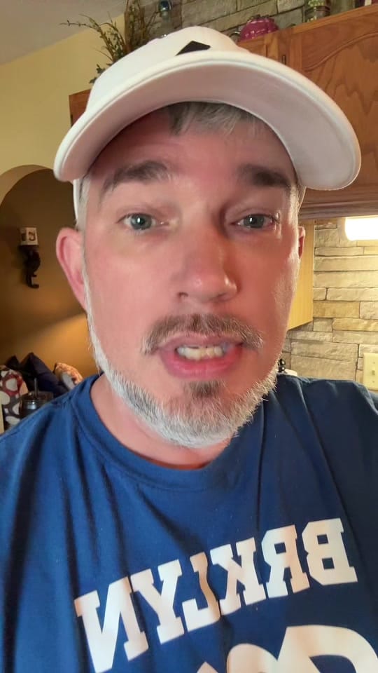 Post 5 by David☑️ on TikTok (video)