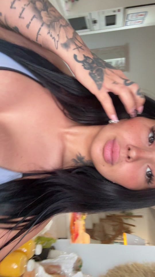 Post 1 by larasude_01 on TikTok (video)