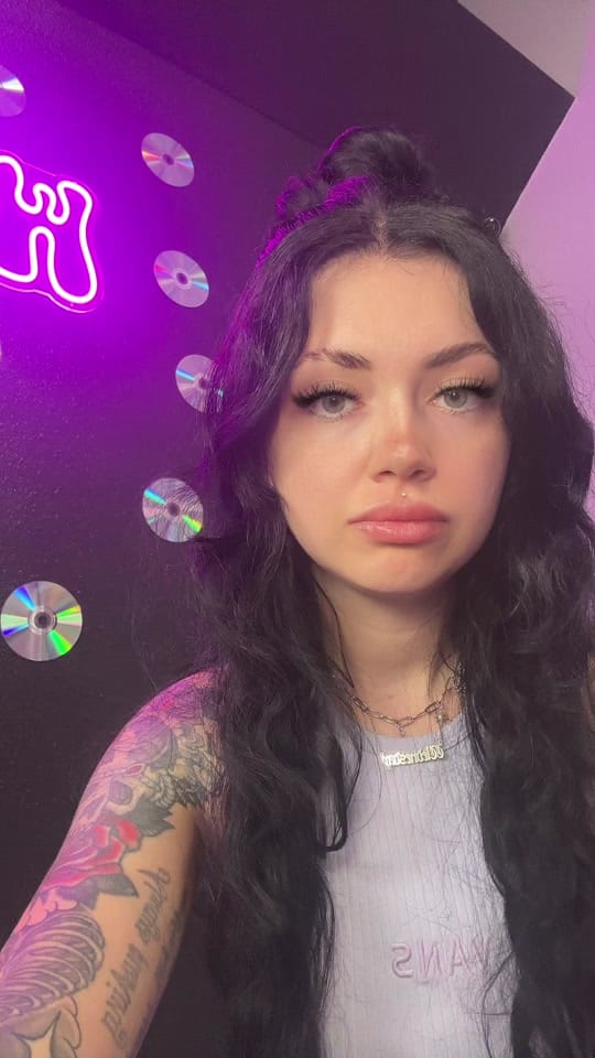 Post 9 by wednesday on TikTok (video)