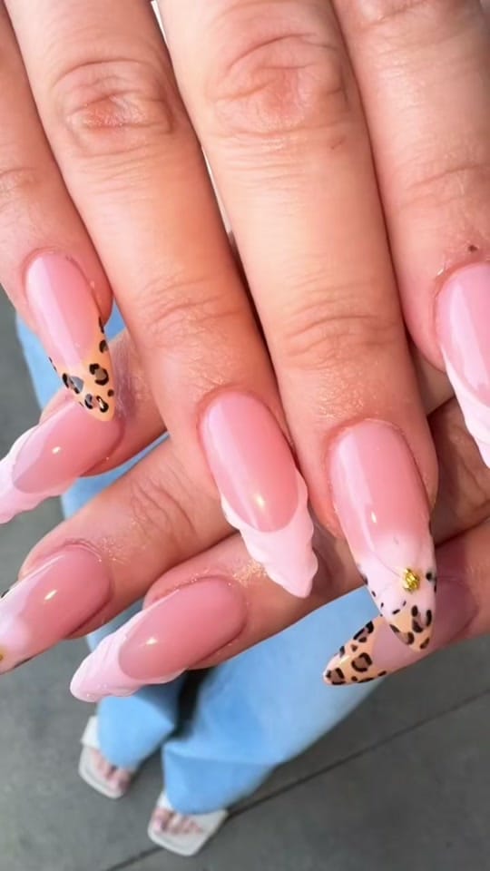 Post 8 by Gold Nails Beauty & Spa 🇩🇪 on TikTok (video)
