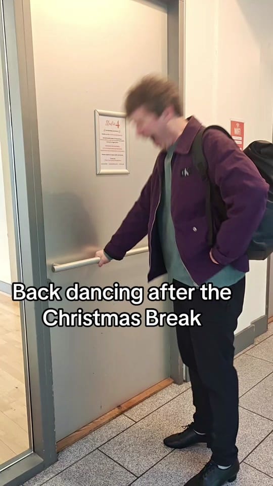 Post 6 by Michael Fry on TikTok (video)