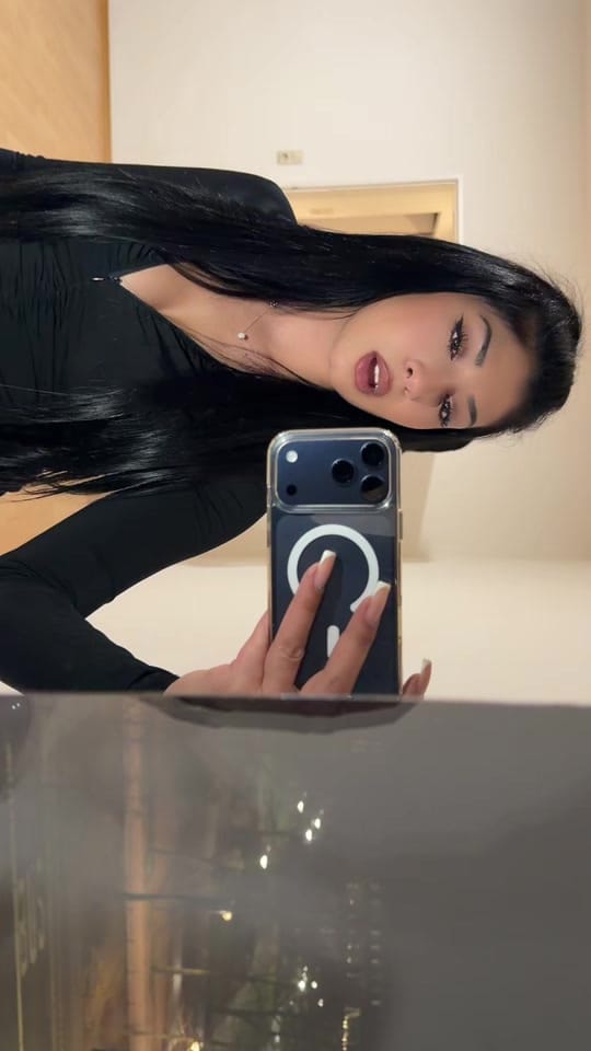 Post 7 by +381 on TikTok (video)