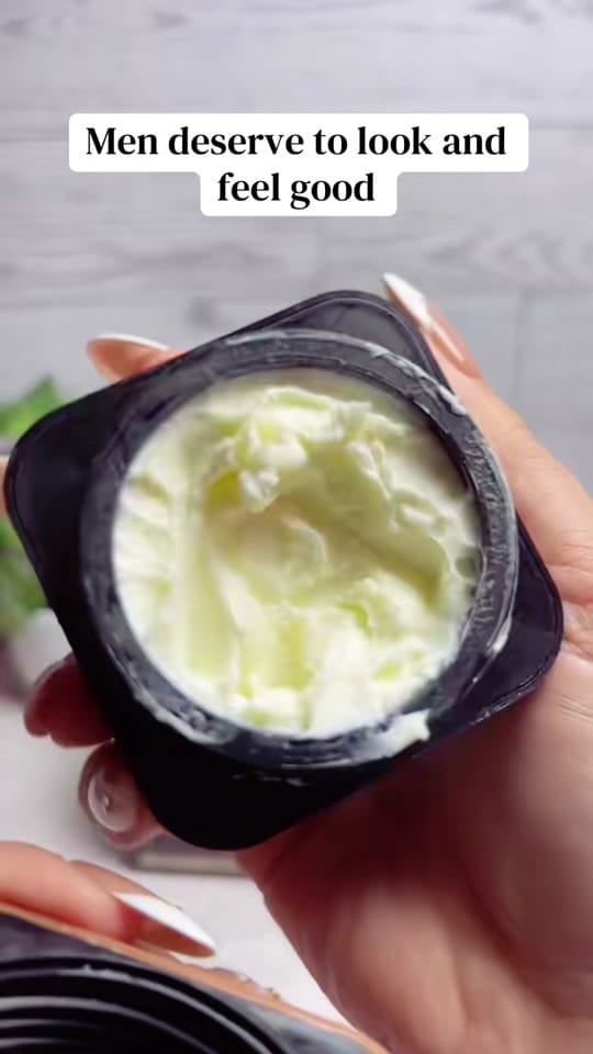 Post 3 by Kay’s Lip Lab on TikTok (video)