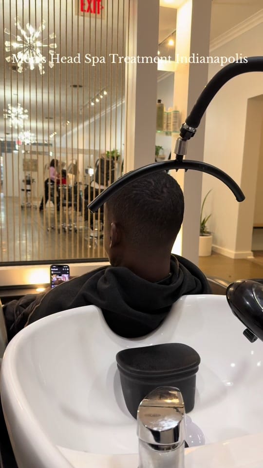 Post 10 by FREEDOM CURLS SALON INDY on TikTok (video)