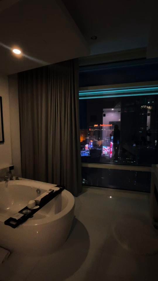 Post 4 by Orion on TikTok (video)