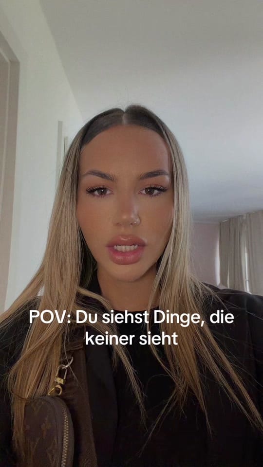 Post 3 by itsloriimarbella on TikTok (video)