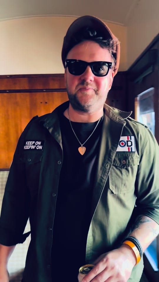 Post 1 by The Dualers on TikTok (video)