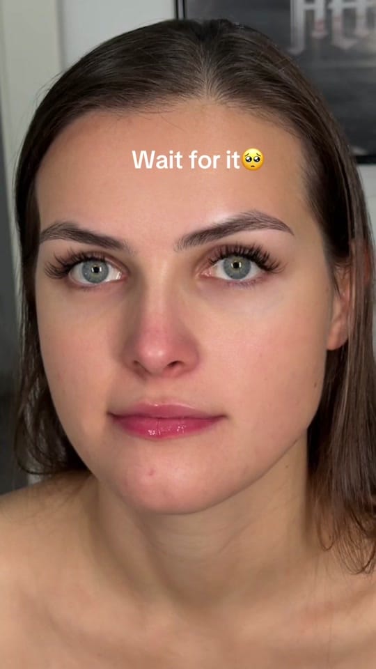 Post 1 by Nina | Make-up Artist on TikTok (video)