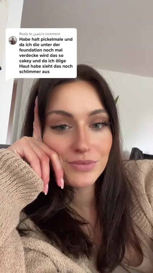 Post 6 by Nina | Make-up Artist on TikTok (video)