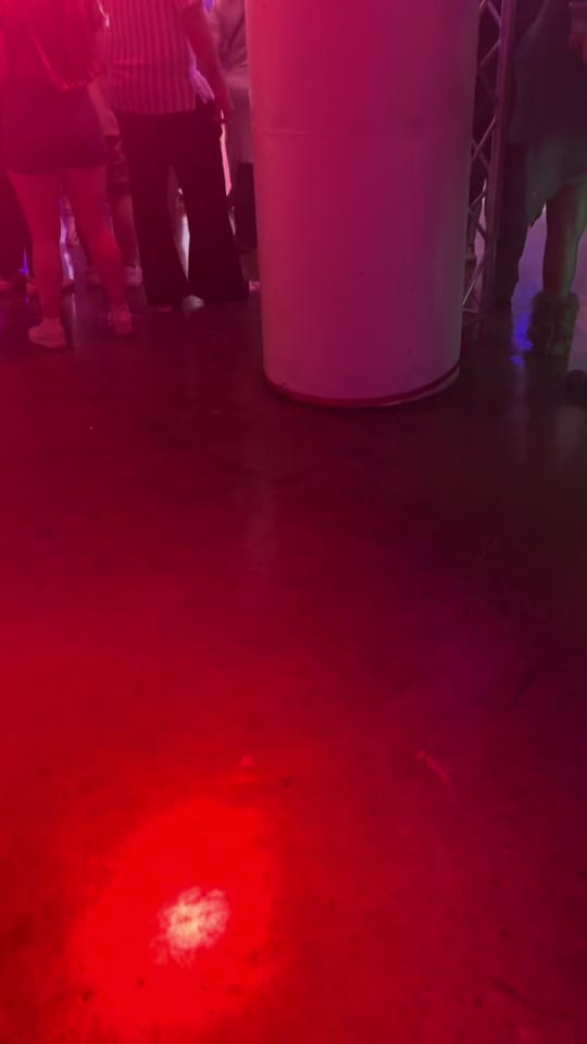Post 3 by gloria [ a r t i s t ] on TikTok (video)
