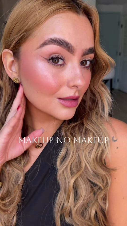 Post 5 by sofimakeup_ on TikTok (video)