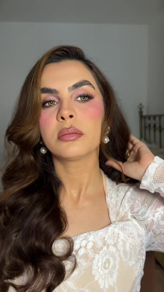 Post 5 by Soma سۆما on TikTok (video)