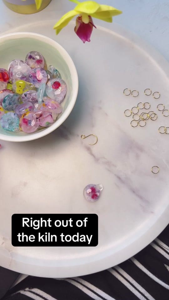 Post 7 by glassperch on TikTok (video)