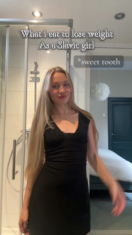 Post 8 by Sophia on TikTok (video)