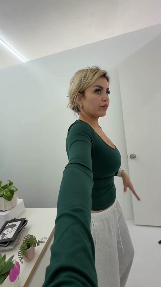 Post 8 by - az nail tech ˚ ༘♡⋆｡❀ on TikTok (video)