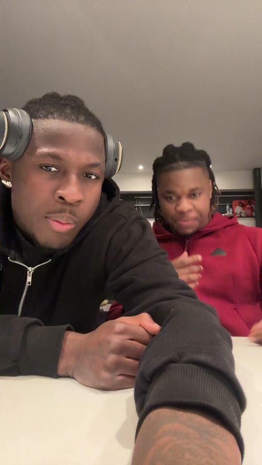 Post 4 by Johan Bakayoko on TikTok (video)