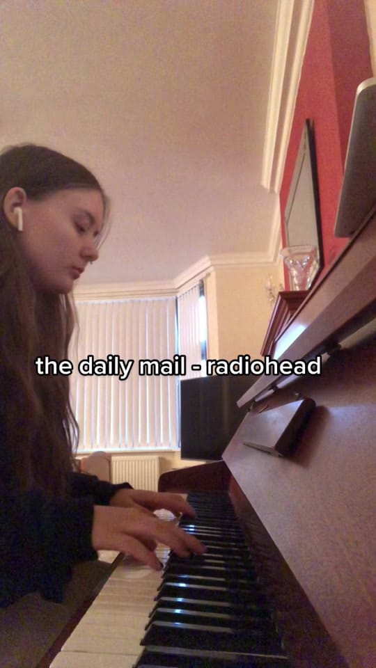 Post 3 by jazmine on TikTok (video)