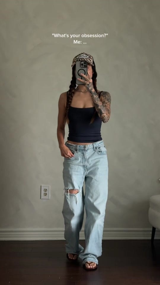 Post 6 by Krystal DeLeon | Brow Artist on TikTok (video)