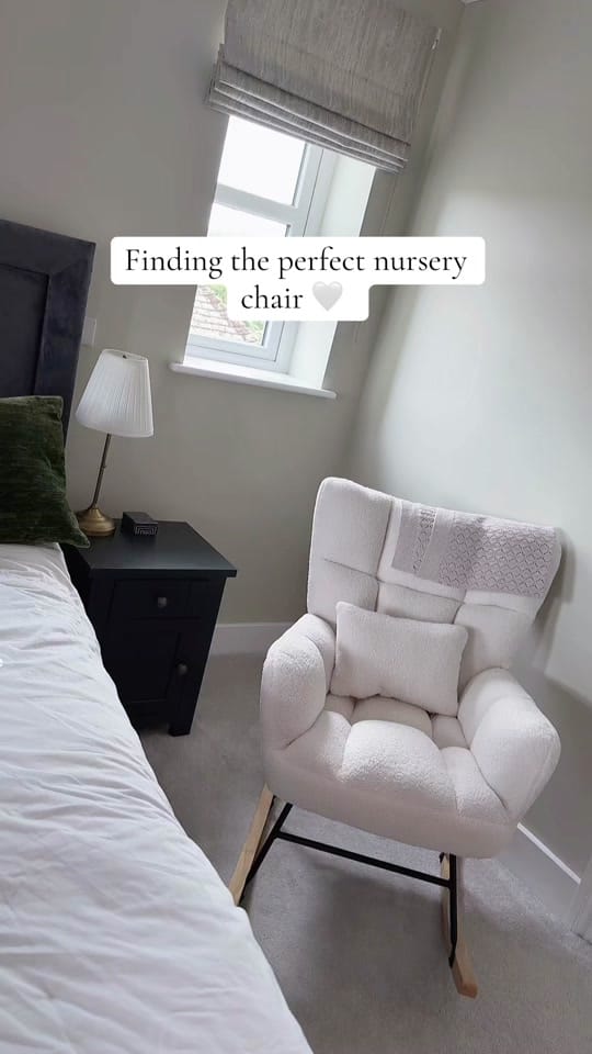 Post 1 by Ellen Williams | Singer & Mum on TikTok (video)