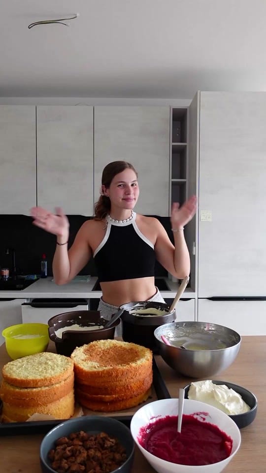 Post 4 by Lisi 🤍 on TikTok (video)