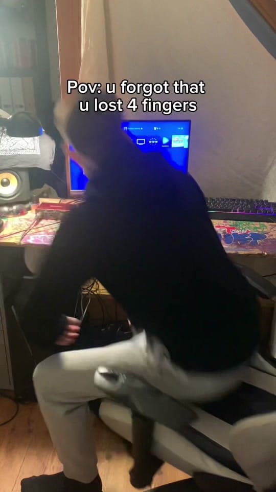Post 10 by theo_calis on TikTok (video)