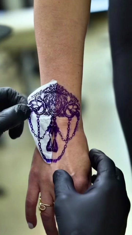 Post 1 by Mike DeVries Tattoos on TikTok (video)