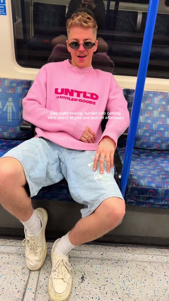 Post 1 by Jam Saxx on TikTok (video)