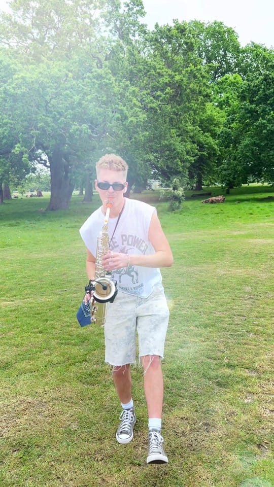 Post 4 by Jam Saxx on TikTok (video)