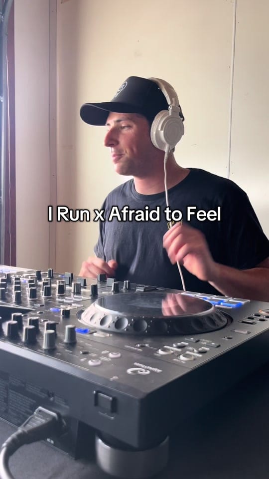 Post 9 by 🏝️ B O J A K 🏝️ on TikTok (video)