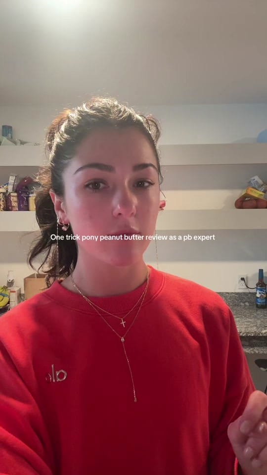 Post 6 by essentiallyelise on TikTok (video)
