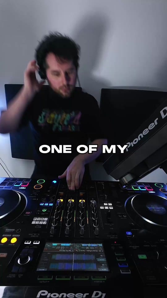 Post 7 by Exile on TikTok (video)
