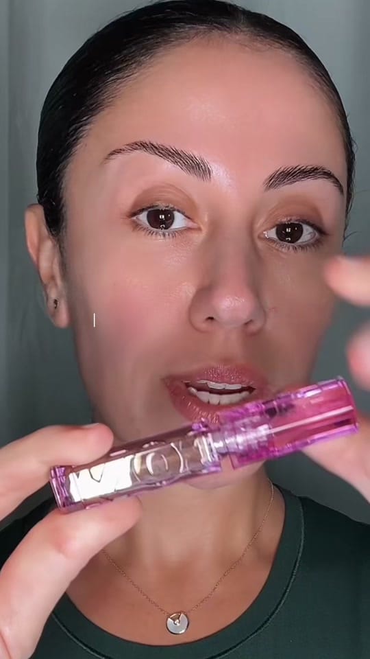 Post 3 by MinaYJohanson on TikTok (video)