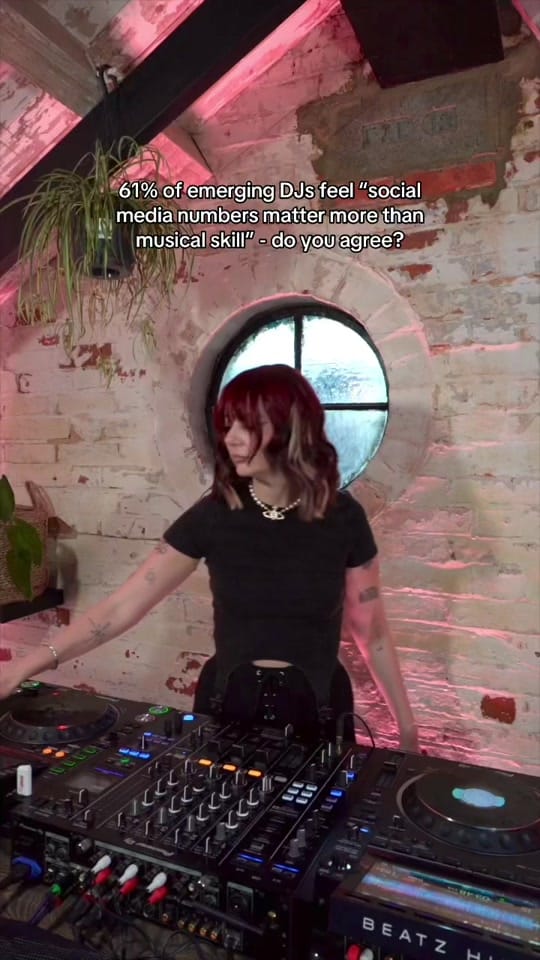 Post 1 by ZOE LONDON DJ on TikTok (video)