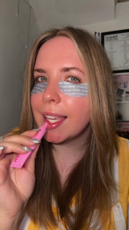 Post 2 by Sasha Ridge ❤️‍🔥 on TikTok (video)